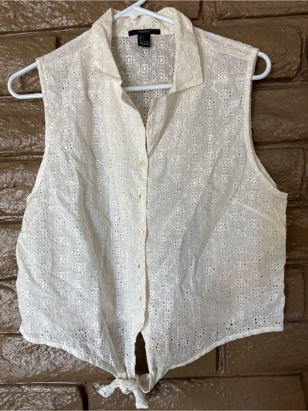 Forever 21 Cream Eyelet Tie-Front Sleeveless Top